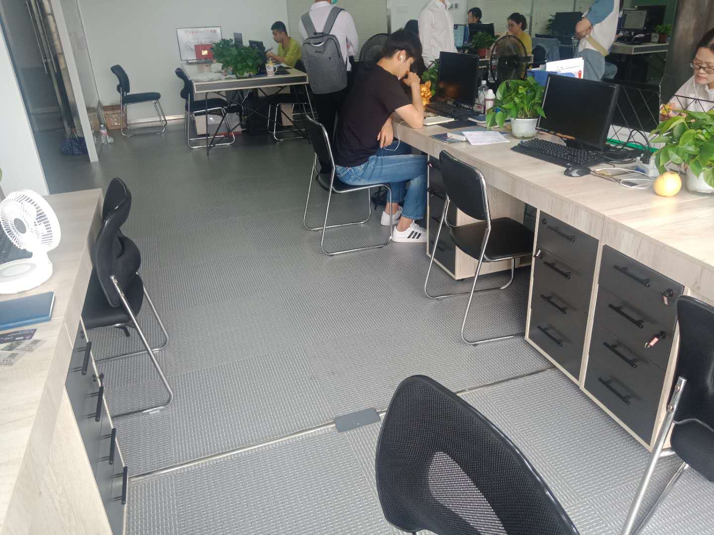  发展大厦
