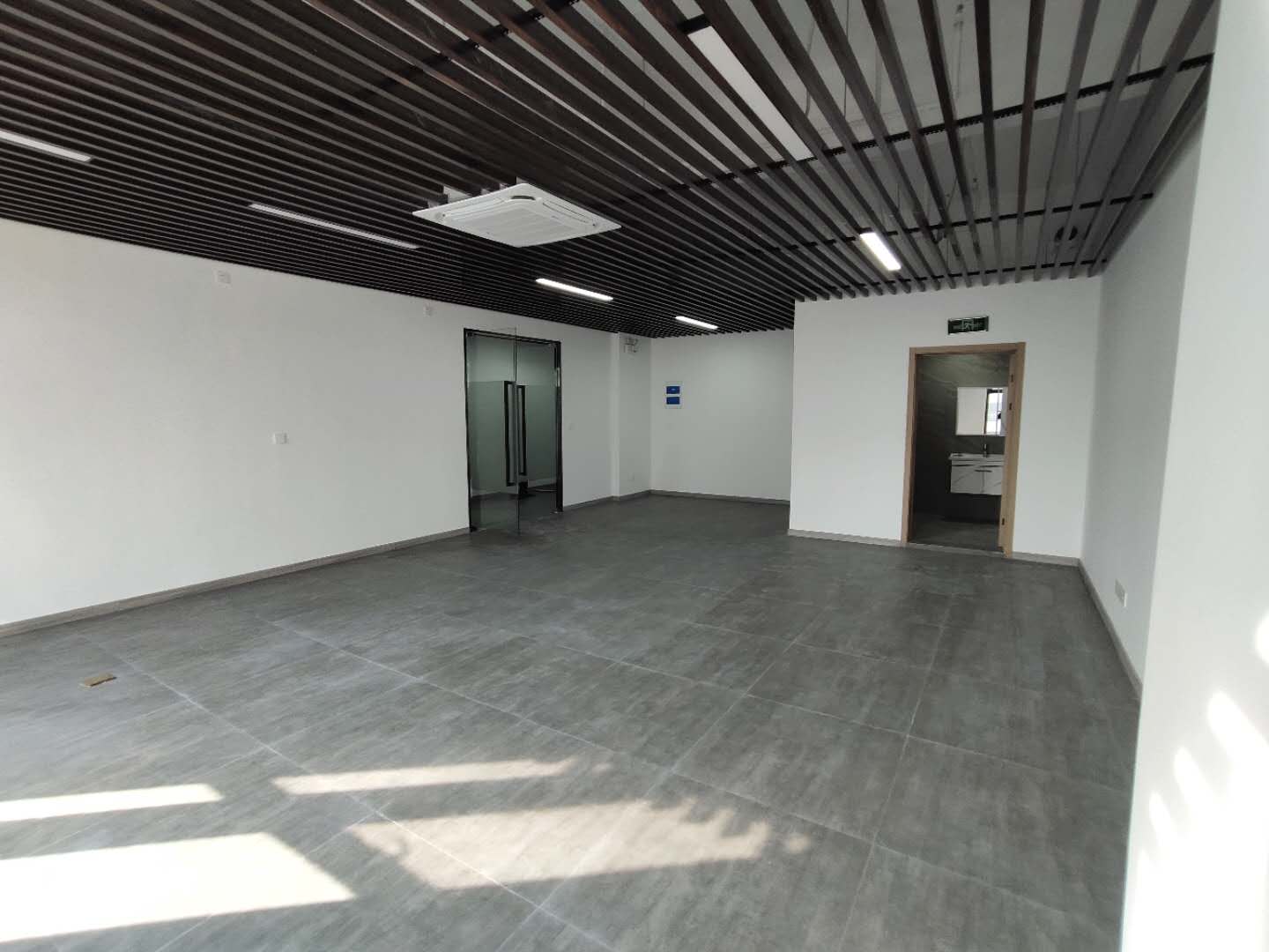 广丰大厦（租售中）