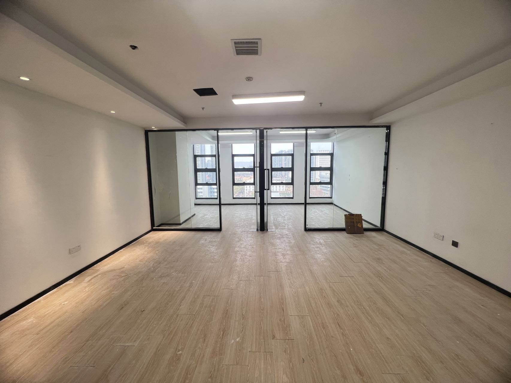 建设大厦（租售中）